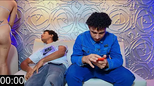 Snapshot of Ruin_Destruction chatting on March 15, 2026, 2:07 am Ruin Destruction online show from March 15, 2026, 2:07 am