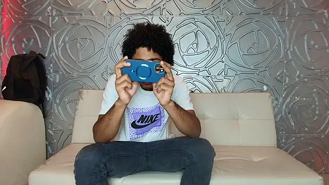 Snapshot of Ruin_Destruction chatting on April 16, 2026, 1:39 am Ruin Destruction online show from April 16, 2026, 1:39 am