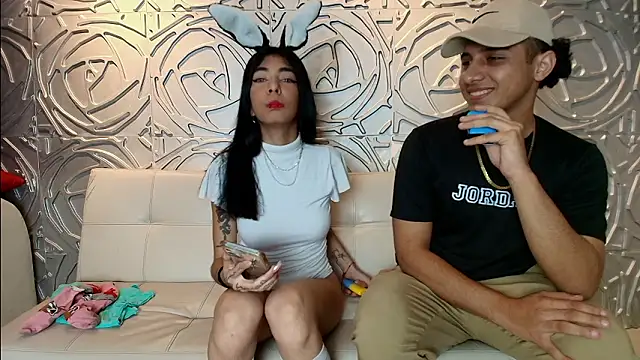 Snapshot of Ruin_Destruction chatting on March 26, 2026, 2:32 am Ruin Destruction online show from March 26, 2026, 2:32 am