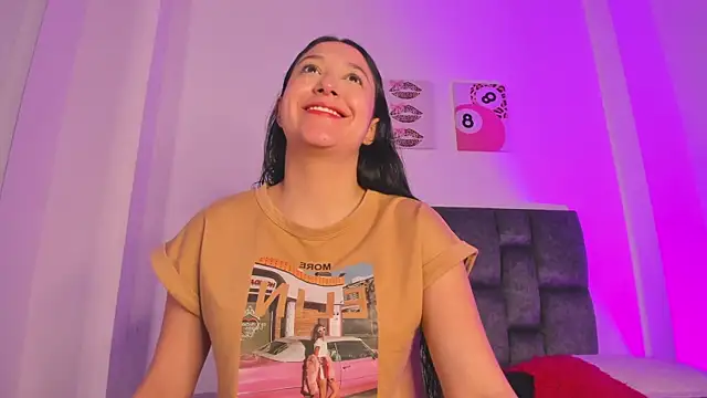 kittymonroe1 online show from May 31, 2026, 5:51 pm