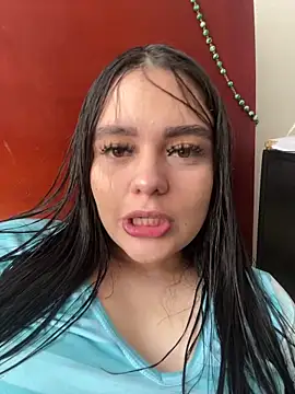 Selena Roa online show from April 12, 2026, 3:48 pm