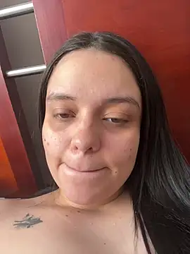 Selena Roa online show from March 19, 2026, 3:45 pm