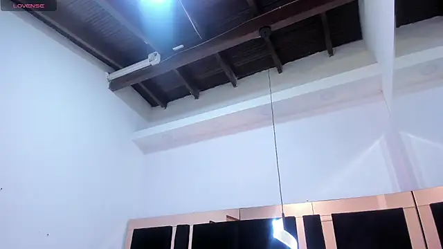 Snapshot of mirandaduboiss chatting on February 25, 2026, 5:13 pm mirandaduboiss online show from February 25, 2026, 5:13 pm