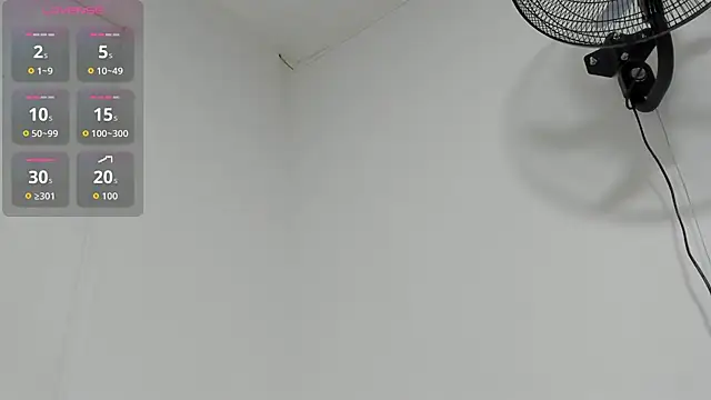 Snapshot of mirandaduboiss chatting on March 31, 2026, 1:02 pm mirandaduboiss online show from March 31, 2026, 1:02 pm