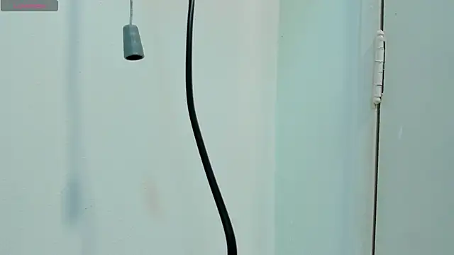 mirandaduboiss online show from April 23, 2026, 4:52 pm