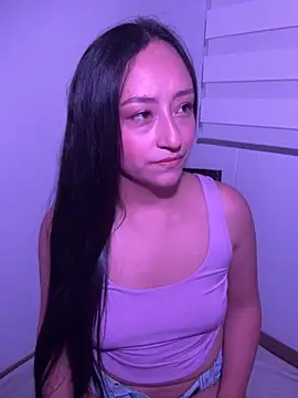 Snapshot of Melt_Sofie chatting on October 22, 2025, 10:41 pm Melt Sofie online show from October 22, 2025, 10:41 pm