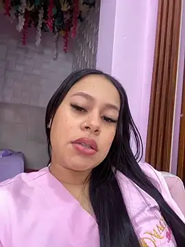 PaulaCruz01 online show from December 4, 2025, 8:19 pm