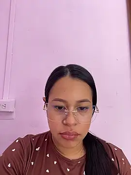 PaulaCruz01 online show from February 25, 2026, 7:25 pm