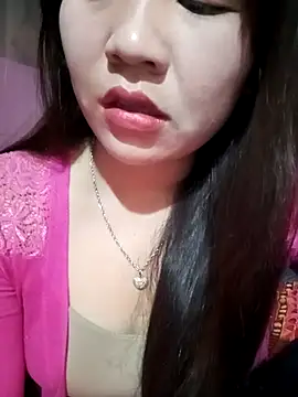 Snapshot of -Lanaa- chatting on January 14, 2026, 9:07 pm -Lanaa- online show from January 14, 2026, 9:07 pm