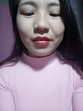 Snapshot of -Lanaa- chatting on January 15, 2026, 10:13 pm -Lanaa- online show from January 15, 2026, 10:13 pm