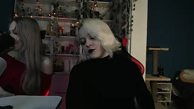 Holy Mistress S online show from October 31, 2025, 10:45 am