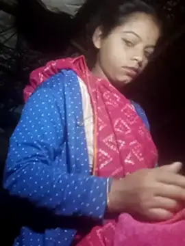 Poonam cute online show from December 4, 2025, 12:42 am