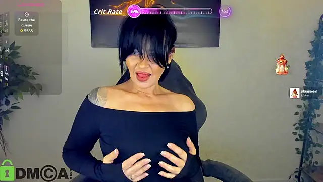 Snapshot of Sara_Devills chatting on May 23, 2026, 12:42 am Sara Devills online show from May 23, 2026, 12:42 am