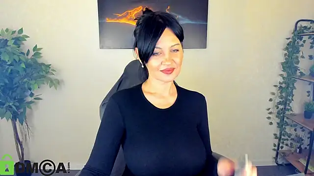 Snapshot of Sara_Devills chatting on May 6, 2026, 12:58 am Sara Devills online show from May 6, 2026, 12:58 am
