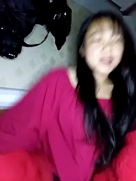 Snapshot of Quynhsumon chatting on March 5, 2026, 3:19 pm Quynhsumon online show from March 5, 2026, 3:19 pm