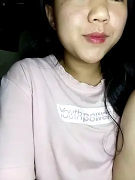 Snapshot of Quynhsumon chatting on March 10, 2026, 4:00 pm Quynhsumon online show from March 10, 2026, 4:00 pm