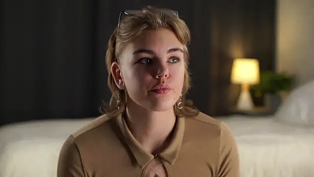 MelodyBaur online show from November 6, 2025, 11:36 am