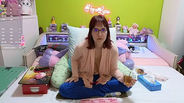  HeraLuna  online show from March 23, 2026, 9:36 pm