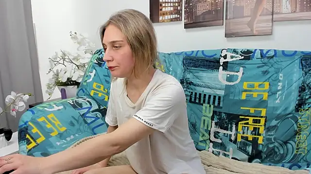 Tenderly Sophie online show from May 29, 2026, 8:20 am