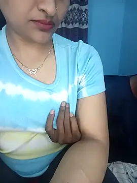 CoupleShow 432 online show from February 11, 2026, 4:40 pm