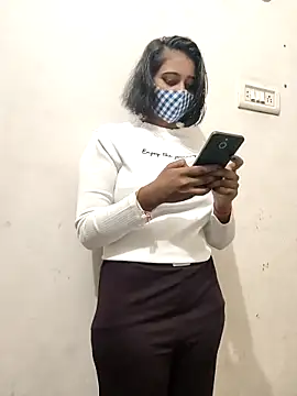 Snapshot of Rinki_hoty chatting on November 3, 2025, 2:50 am Rinki hoty online show from November 3, 2025, 2:50 am