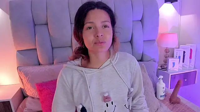 Amatista desire online show from February 24, 2026, 11:55 am