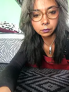 velvet2026 online show from November 2, 2025, 7:08 pm