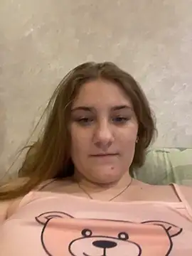 Snapshot of Emily_Sweety__ chatting on October 24, 2025, 5:56 pm Emily Sweety   online show from October 24, 2025, 5:56 pm