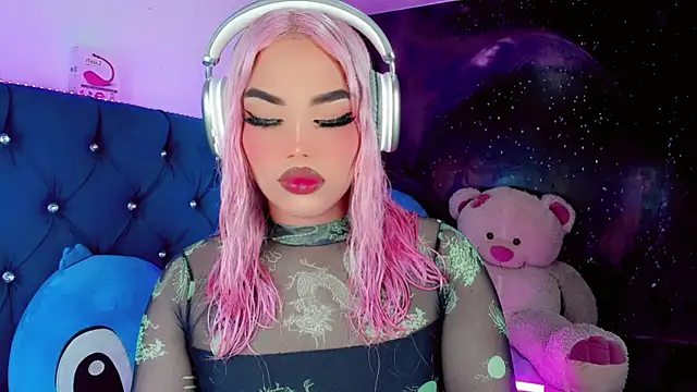 Alannys xHotx online show from March 25, 2026, 10:52 pm