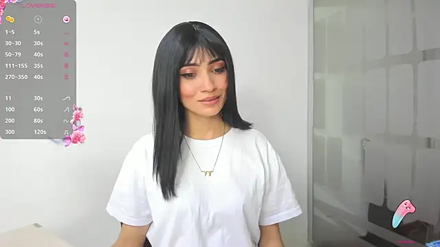 Snapshot of chloehanna chatting on April 13, 2026, 7:07 pm chloehanna online show from April 13, 2026, 7:07 pm