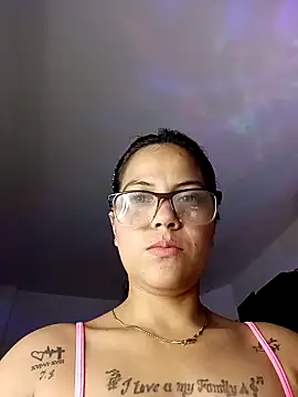 Snapshot of tattyHot95 chatting on March 3, 2026, 12:45 pm tattyHot95 online show from March 3, 2026, 12:45 pm