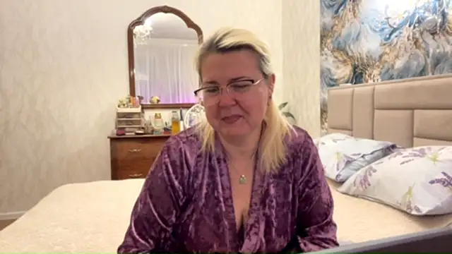 Snapshot of Galatea_2025 chatting on April 19, 2026, 4:52 pm Galatea 2025 online show from April 19, 2026, 4:52 pm
