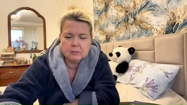 Snapshot of Galatea_2025 chatting on April 27, 2026, 5:00 pm Galatea 2025 online show from April 27, 2026, 5:00 pm