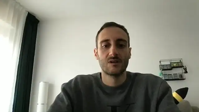LukaShyGuy online show from May 15, 2026, 1:09 pm