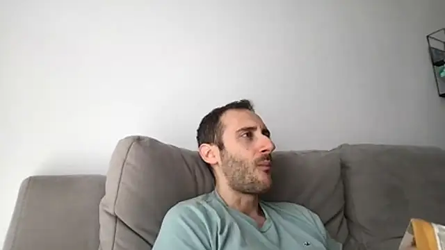 LukaShyGuy online show from June 4, 2026, 9:14 am