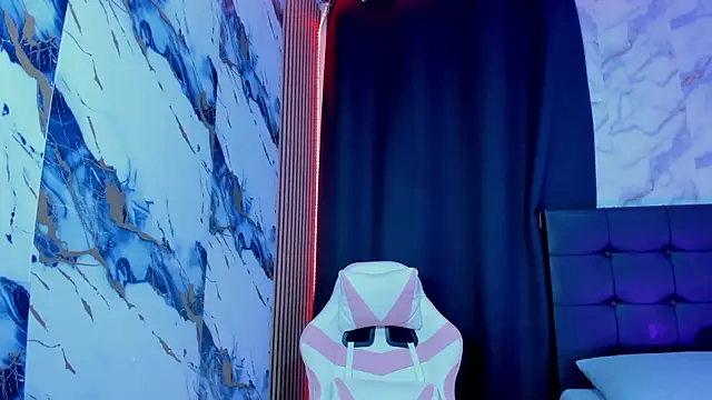 Snapshot of Scarlet_DLuce chatting on February 23, 2026, 8:59 am Scarlet DLuce online show from February 23, 2026, 8:59 am