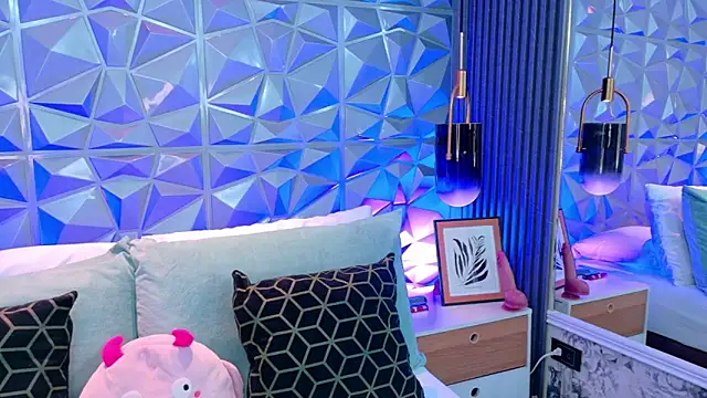 AdelineJhones online show from March 22, 2026, 2:18 pm