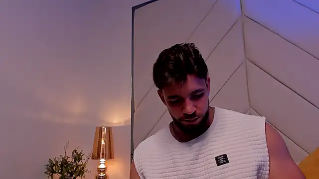 JACKSON STIFLER online show from February 6, 2026, 11:12 pm