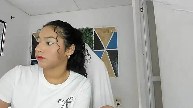 emily stars1 online show from February 23, 2026, 6:52 pm