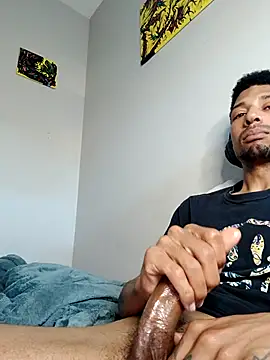 Snapshot of BigPrettyDick777 chatting on March 14, 2026, 10:16 pm BigPrettyDick777 online show from March 14, 2026, 10:16 pm