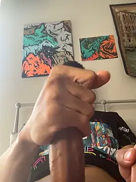 Snapshot of BigPrettyDick777 chatting on April 12, 2026, 3:37 pm BigPrettyDick777 online show from April 12, 2026, 3:37 pm