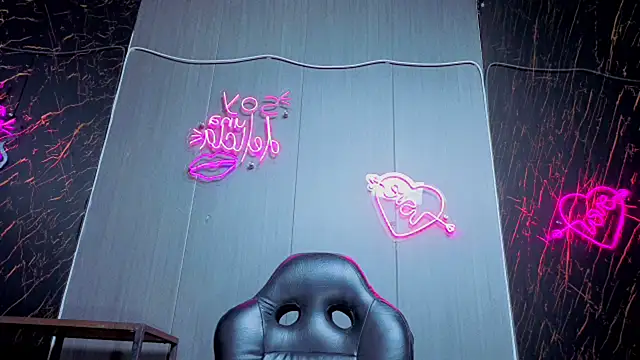 Snapshot of yumii_sweet chatting on November 10, 2025, 5:51 pm yumii sweet online show from November 10, 2025, 5:51 pm