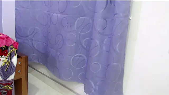 Snapshot of katty18love18 chatting on November 30, 2025, 2:23 am katty18love18 online show from November 30, 2025, 2:23 am