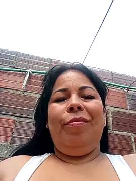 mother2-divorced online show from May 13, 2026, 1:40 pm
