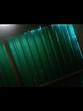 Chocolatecali online show from November 30, 2025, 1:23 pm