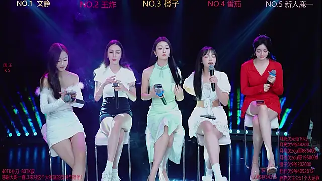 Snapshot of girl-and-life chatting on October 23, 2025, 8:13 am girl-and-life online show from October 23, 2025, 8:13 am