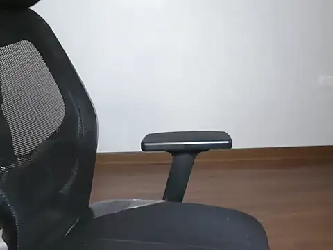 Snapshot of lustyruhh chatting on February 25, 2026, 7:30 am lustyruhh online show from February 25, 2026, 7:30 am