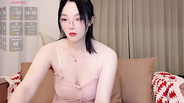 Snapshot of upoo7lt chatting on March 12, 2026, 3:45 am upoo7lt online show from March 12, 2026, 3:45 am