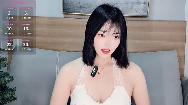 upoo7lt online show from December 4, 2025, 2:10 am