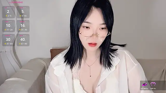 Snapshot of upoo7lt chatting on March 17, 2026, 1:41 am upoo7lt online show from March 17, 2026, 1:41 am